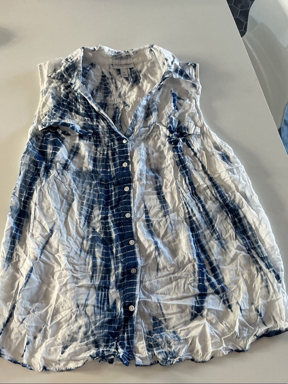 Sleeveless Blue Tie-Dye Button Front Women's Top